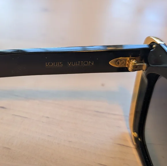 Louis Vuitton Black and Gold Sunglasses - Picture 4 of 7
